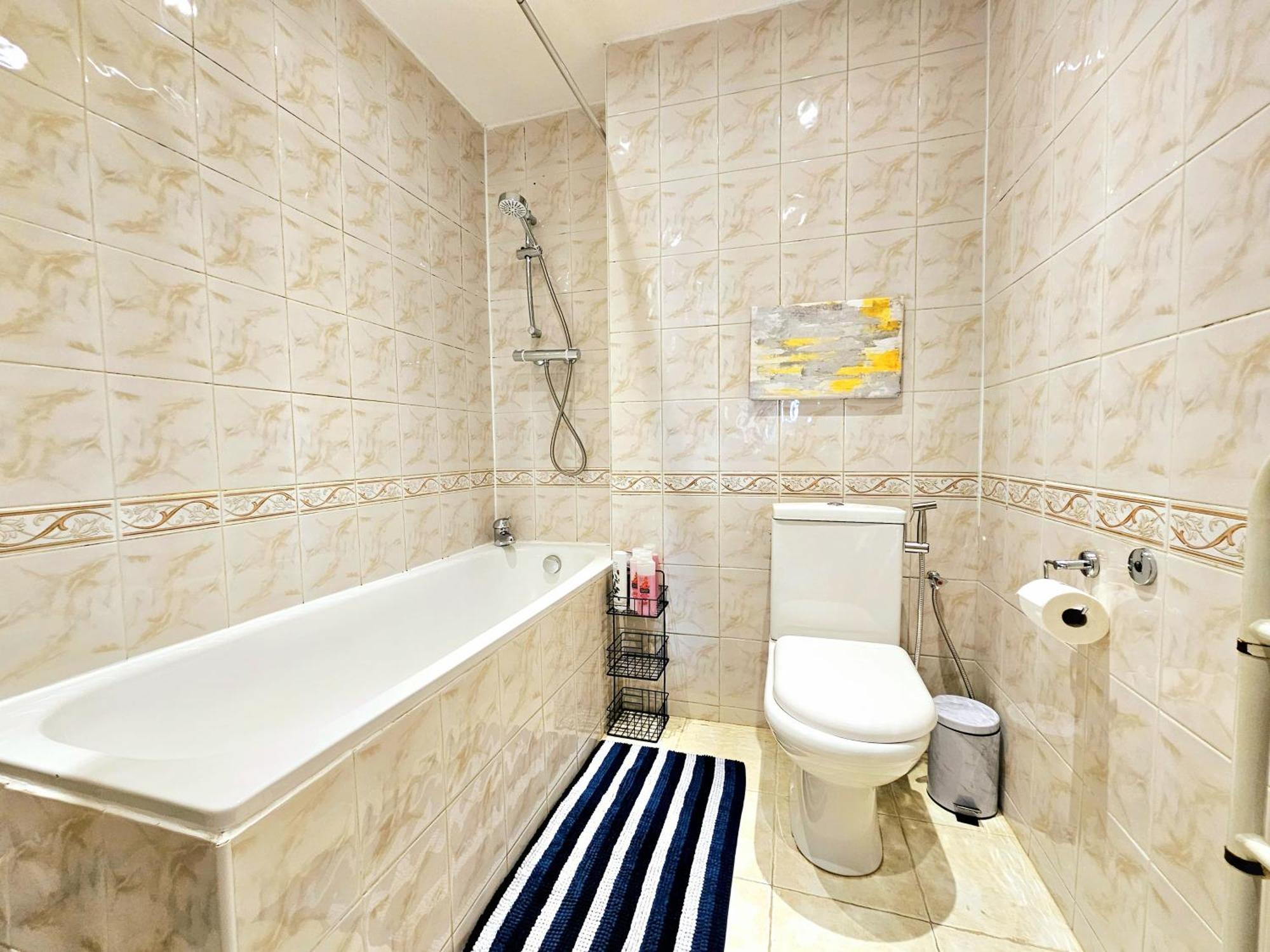 Bright & Spacious Home In Building With Lift, Right Next To Bayswater Station - Walk To Kensington Palace, Hyde Park, Little Venice & Notting Hill Londra Exterior foto